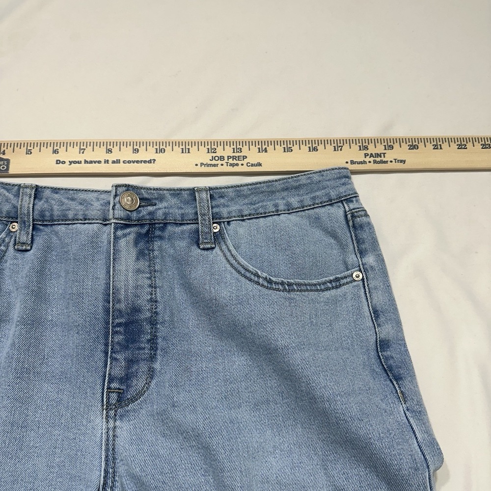 Seven7 Women's Straight Leg Jeans Size 12 Light Wash Stretch Denim - Picture 8 of 10